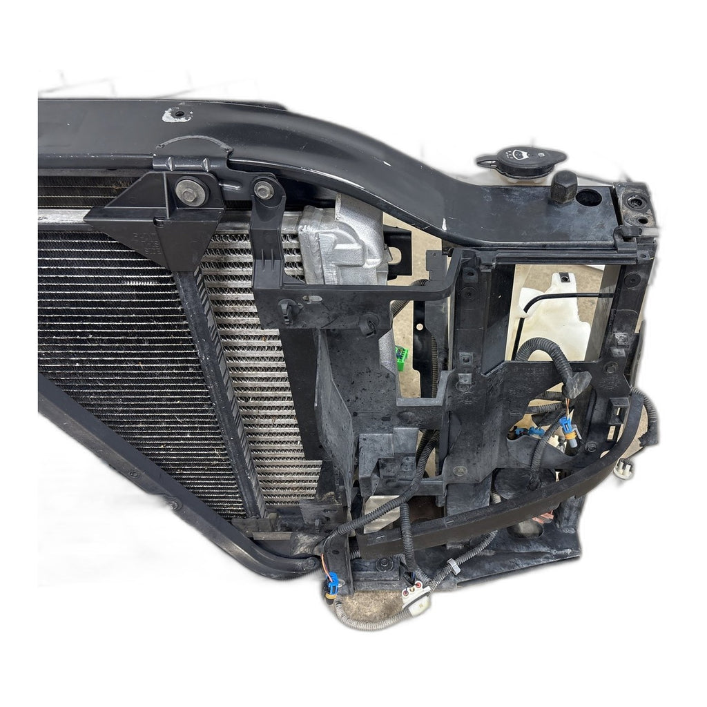 LB7 Duramax Radiator 2002 - New Direct-Fit Diesel Replacement