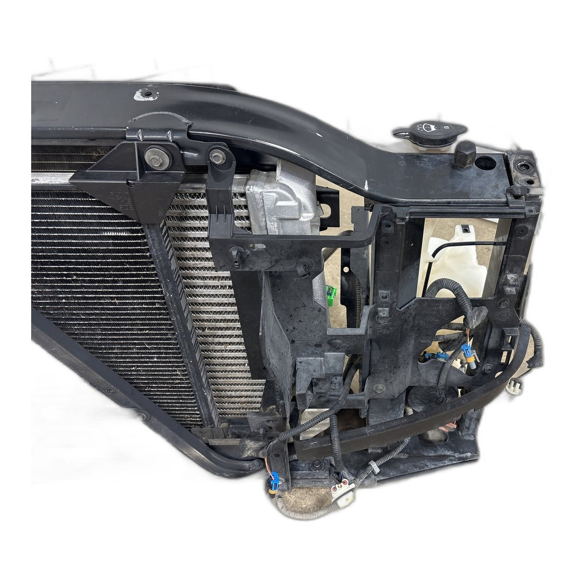LB7 Duramax Radiator 2002 - New Direct-Fit Diesel Replacement