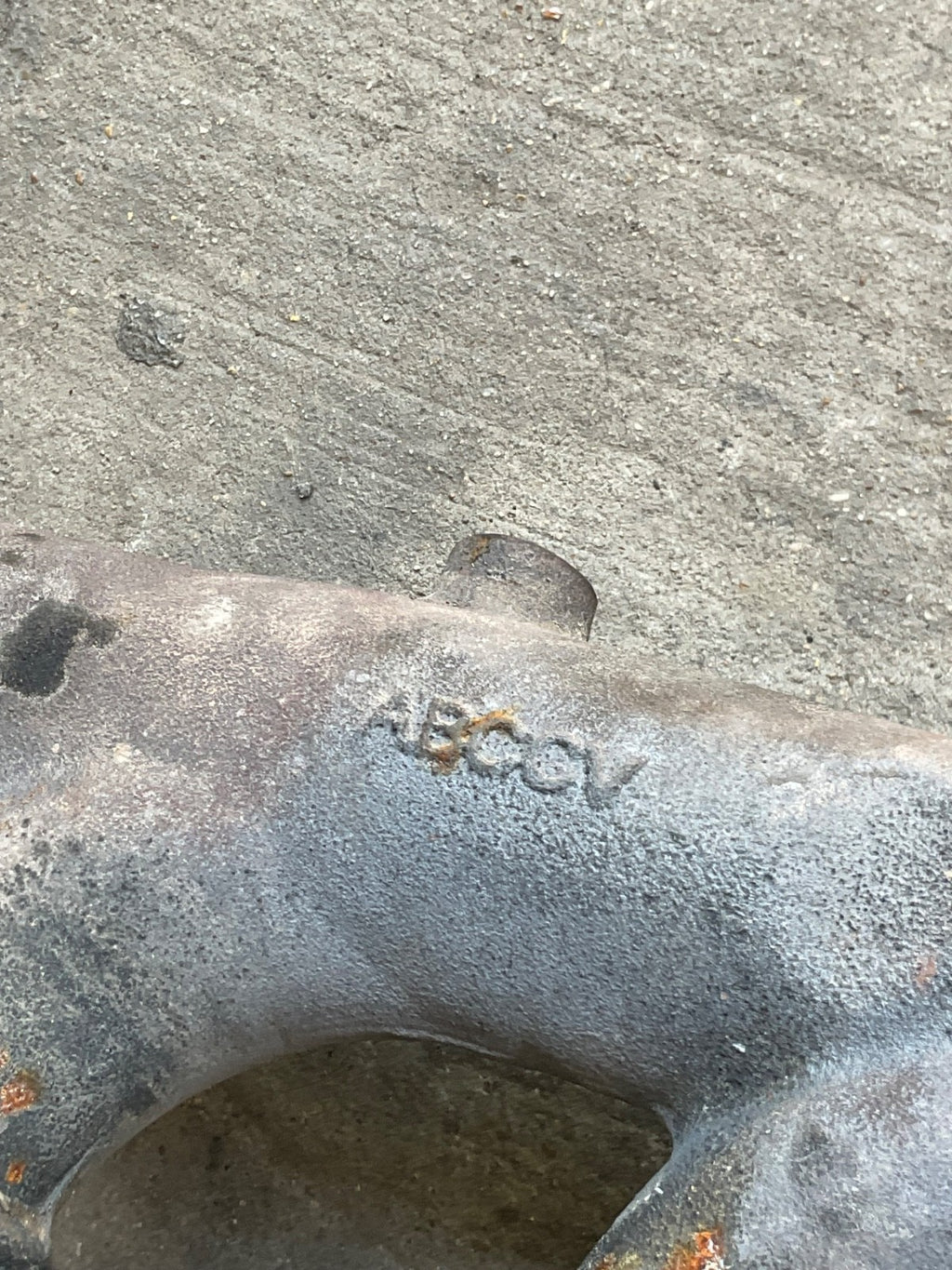 6.7L Cummins Exhaust Manifold 2007 - New Direct-Fit Diesel Replacement