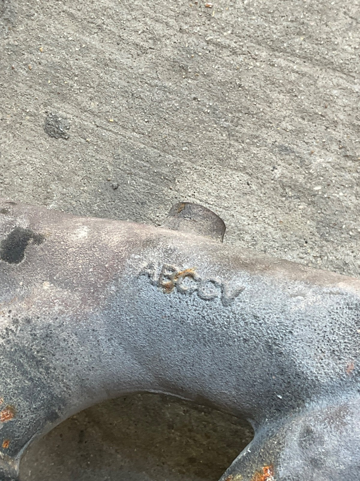 6.7L Cummins Exhaust Manifold 2007 - New Direct-Fit Diesel Replacement